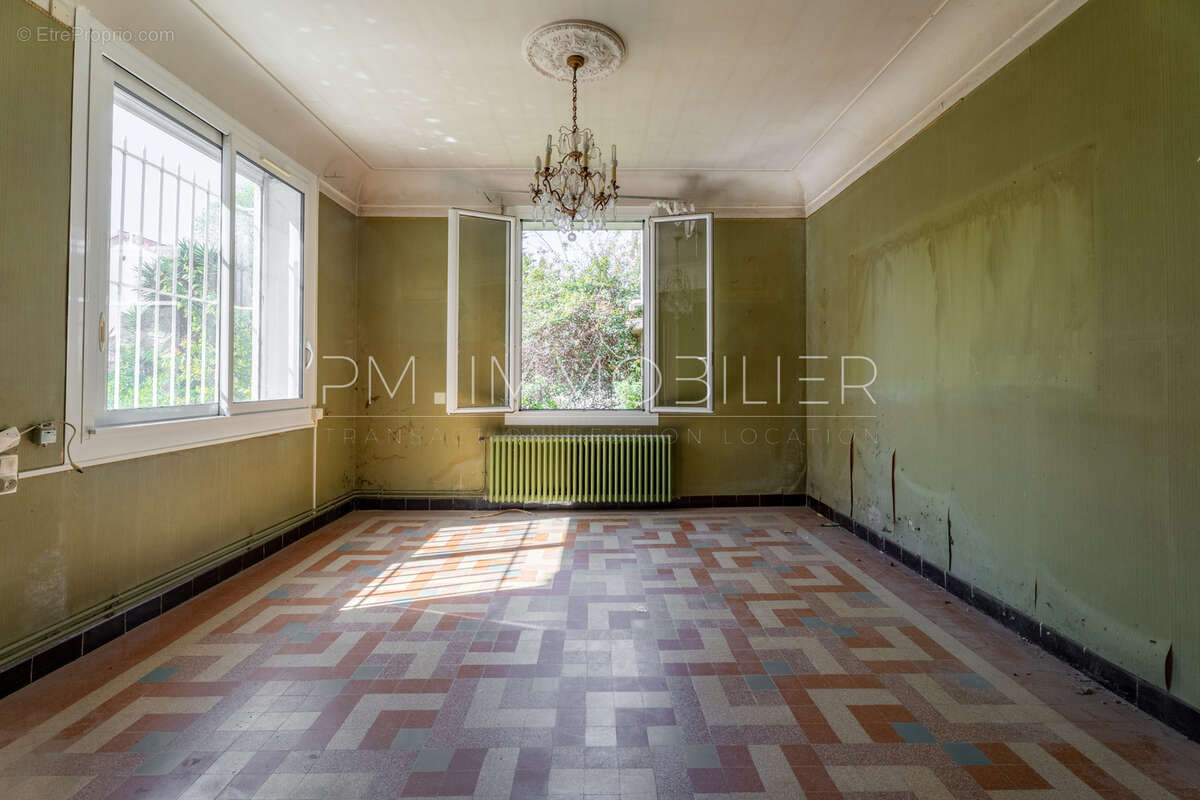 Maison à MARSEILLE-9E
