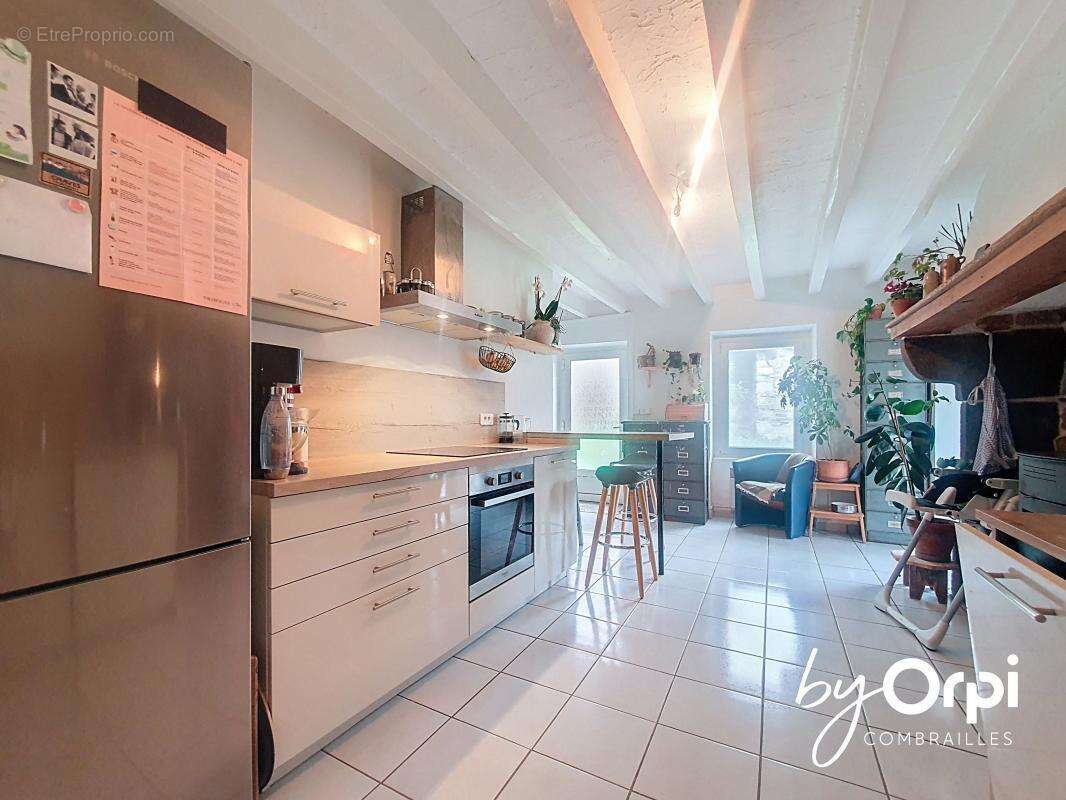 Maison à SAINT-GEORGES-DE-MONS