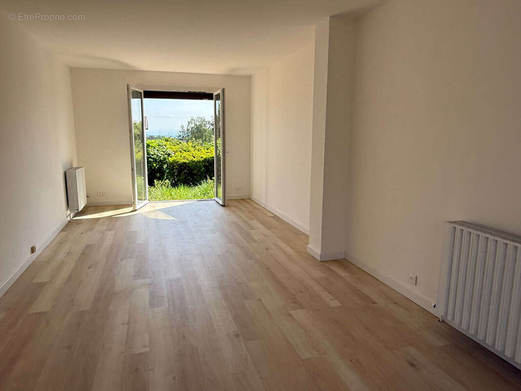 VENTE MAISON RENAISON 5 pièces 87 m² + véranda - photo 3