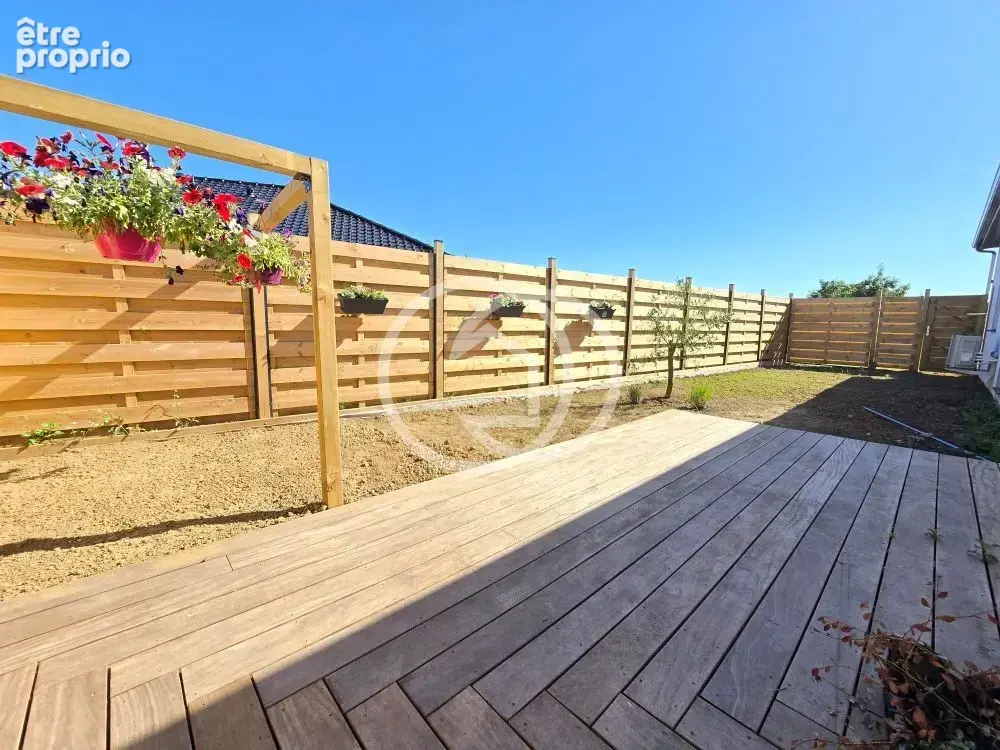 Magnifique maison T5 163m2 avec grand garage et jardin - photo 12