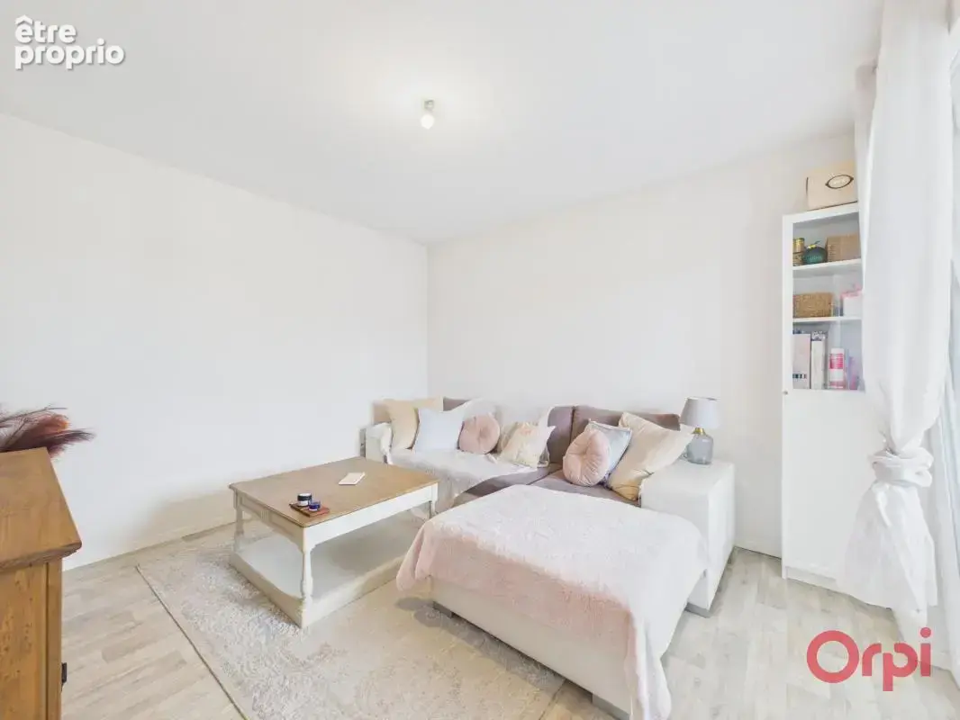 Appartement À Vendre - photo 10