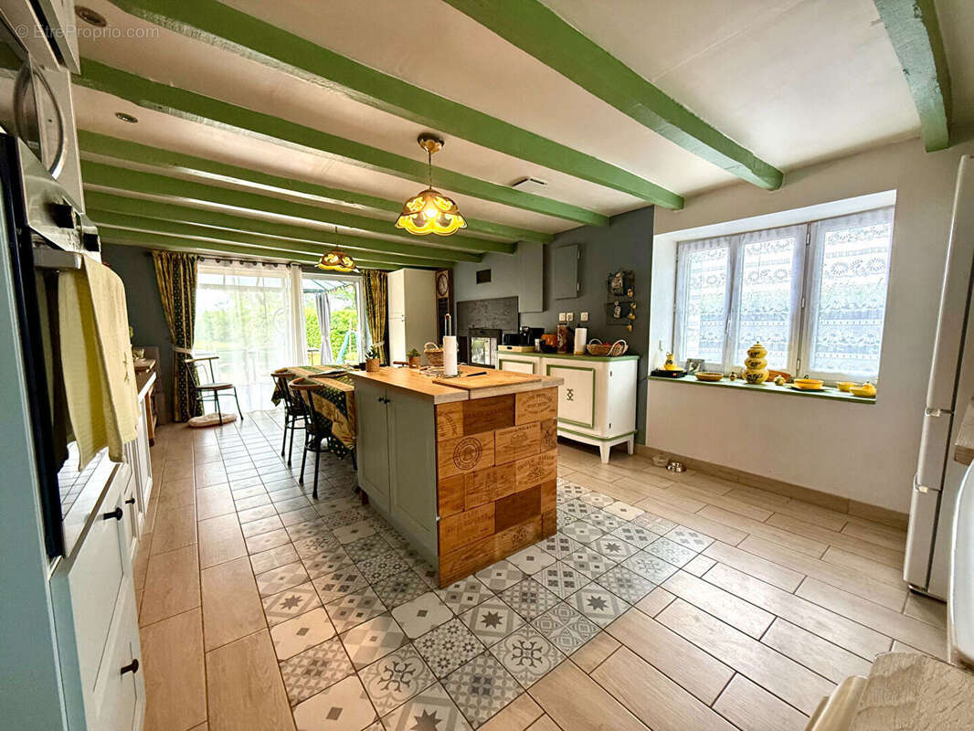 Maison à PAMPROUX