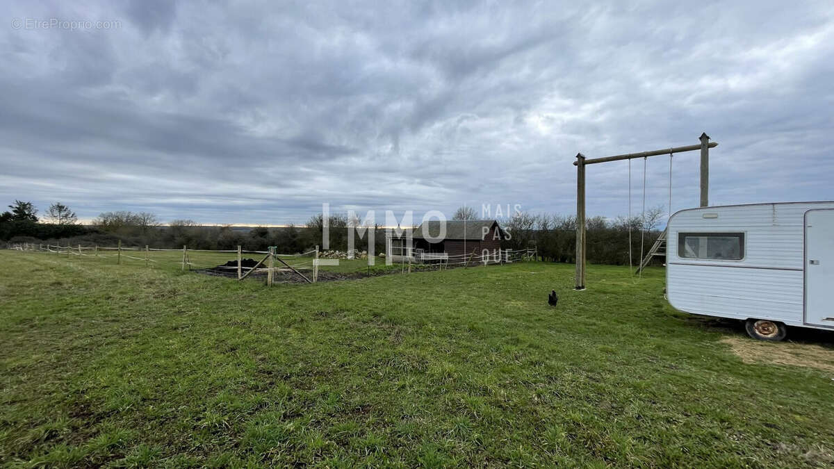 Maison à BUEIL-EN-TOURAINE