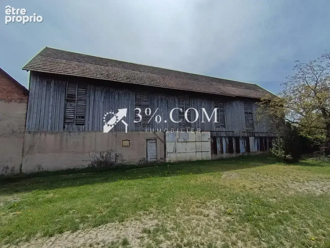 Terrain constructible precede d'une grange en bon etat - photo 4