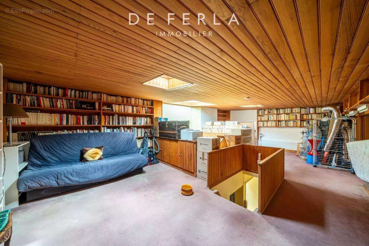 Maison à PARIS-14E