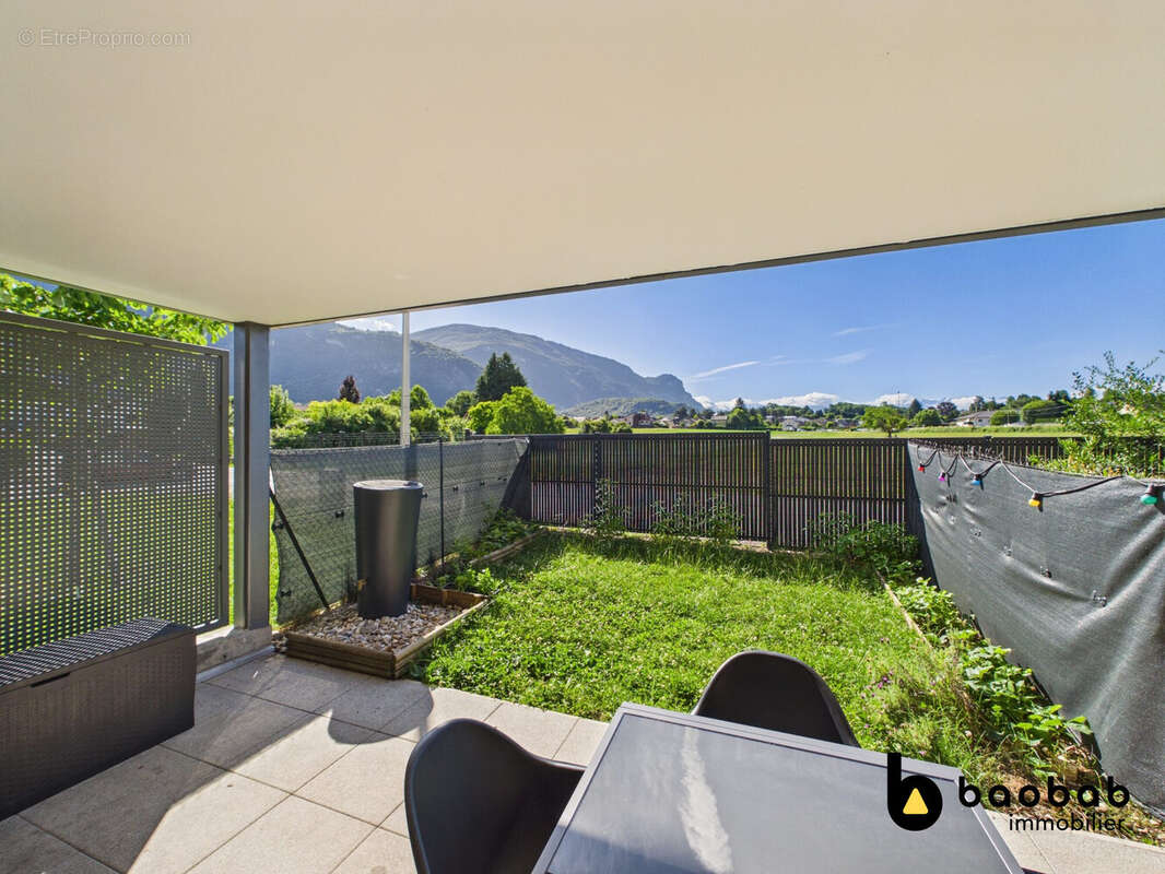 Appartement à CHALLES-LES-EAUX