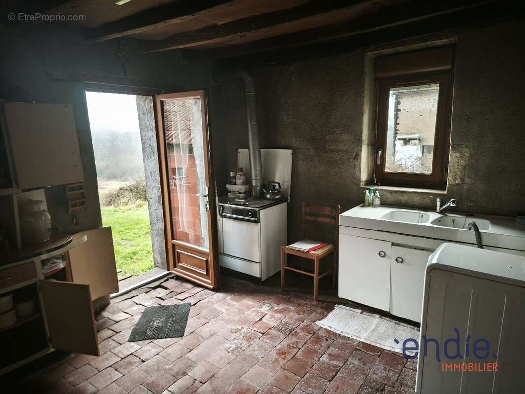 Maison à THENEUILLE