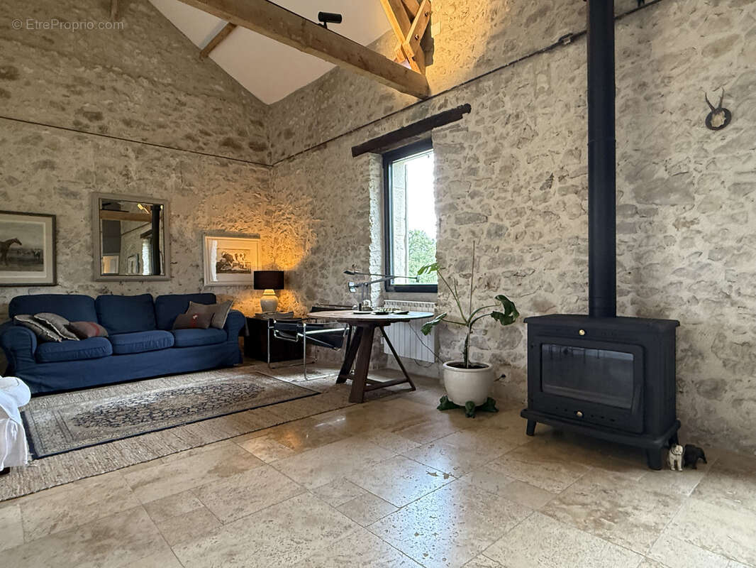 Maison à LA SAUVETAT-SUR-LEDE