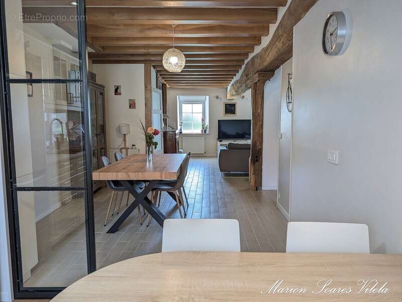 Maison à CHAUMES-EN-BRIE