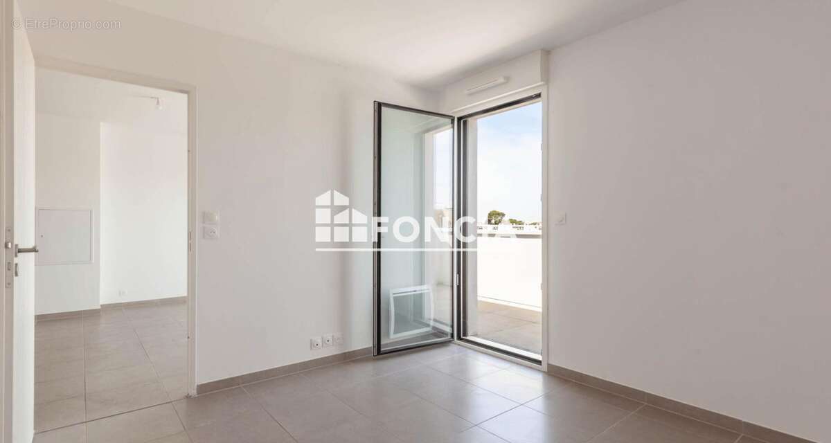Appartement à MARSEILLE-12E