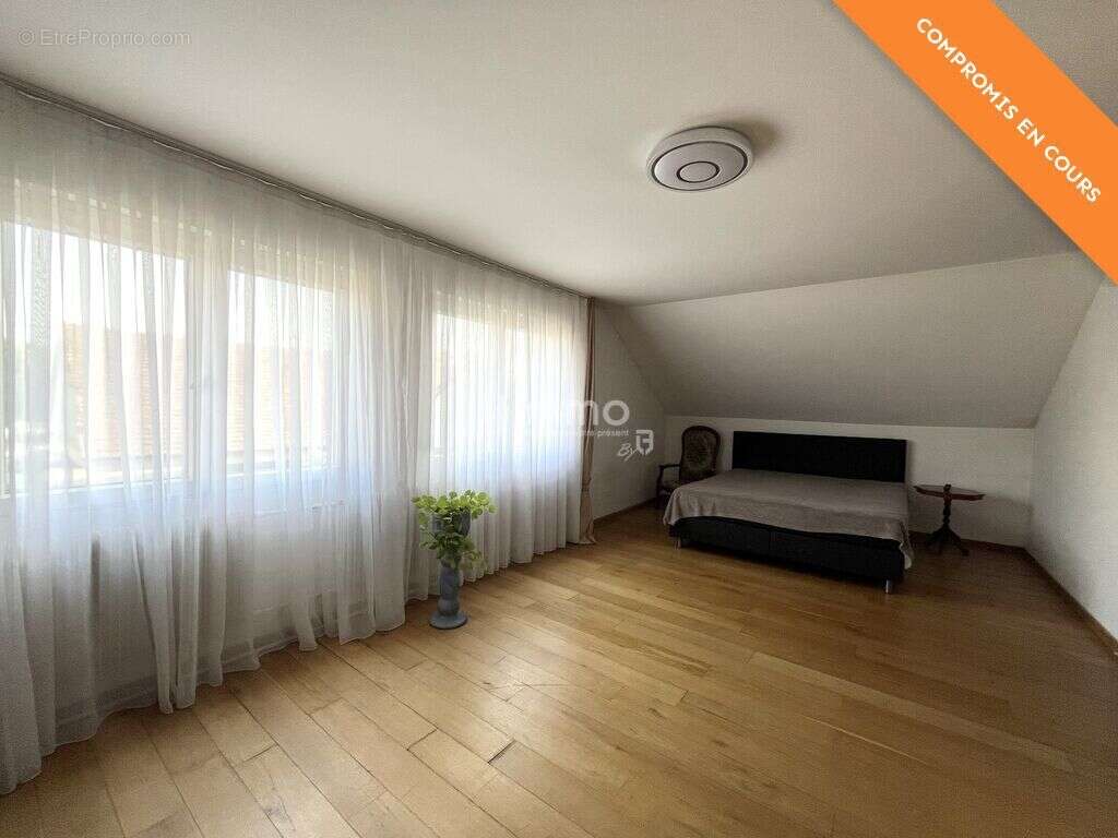 Maison à SERMERSHEIM