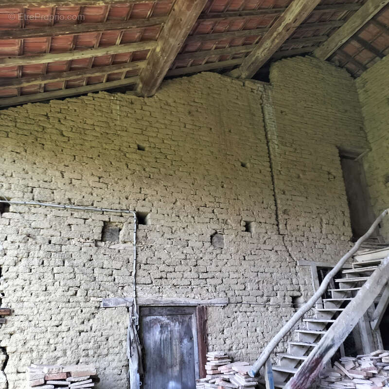 maison de maitre avec piscine intérieur et dependances aménagéables - photo 33