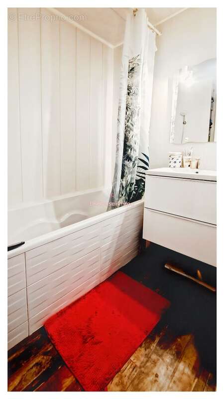 Appartement à LE PLESSIS-TREVISE