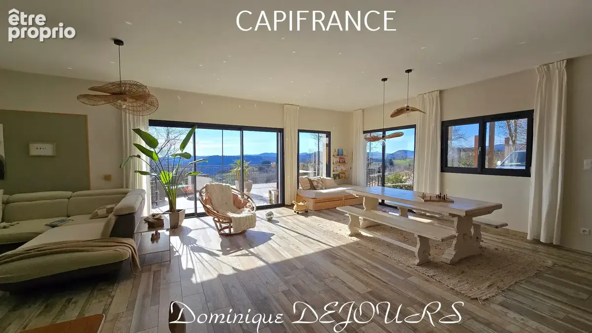 Ardèche - Magnifique Maison d'architecte de 184 m² habitable - Bel espace extérieur - Vue panoramique sur les montagnes ardèchoi - photo 7