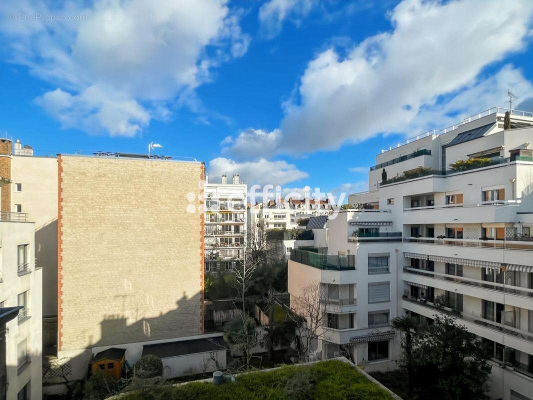 Appartement à BOULOGNE-BILLANCOURT