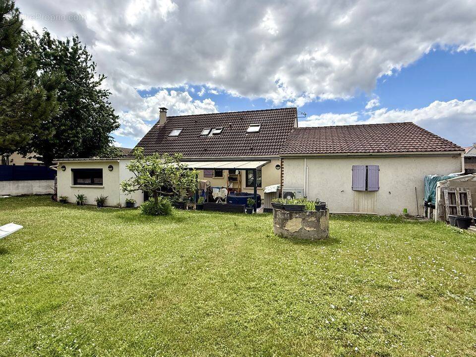 Maison à MAROLLES-SUR-SEINE