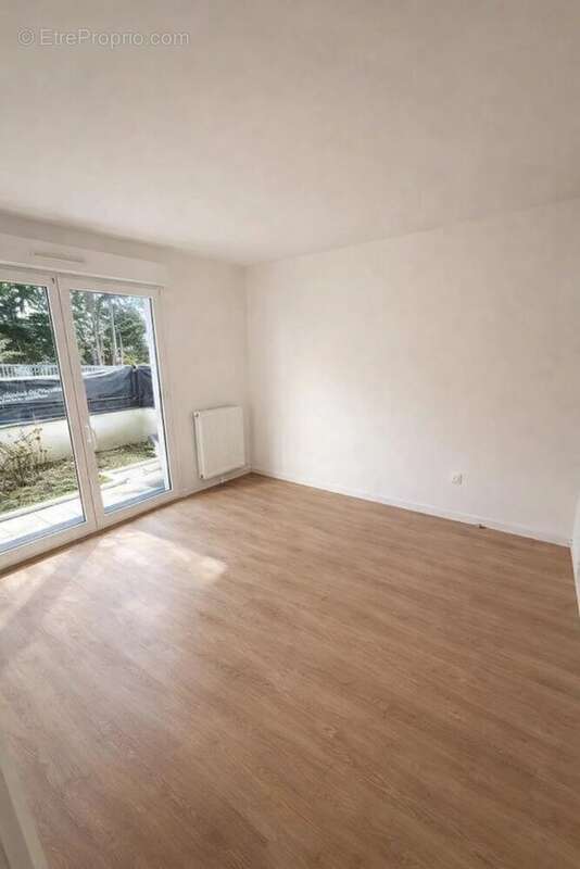 Appartement à LE PLESSIS-TREVISE
