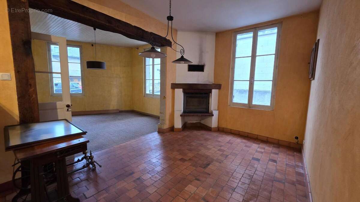 Photo 2 - Maison à BAUGE