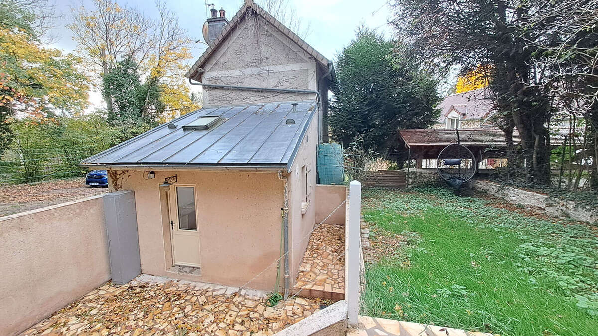 Maison à SAINT-FORGET