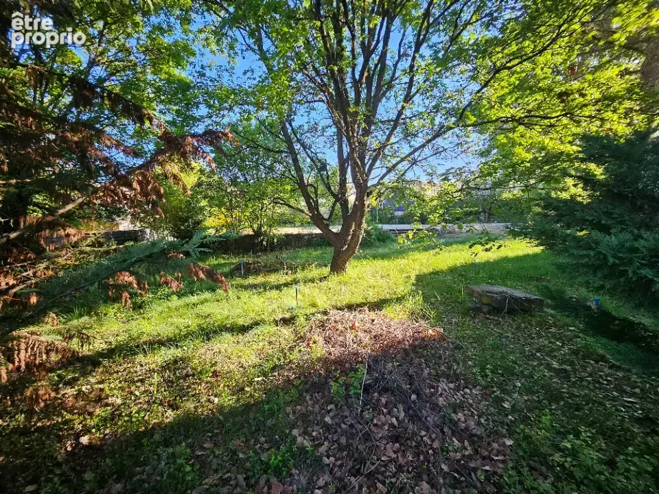 Terrain 352 m² à Fuveau  - photo 5