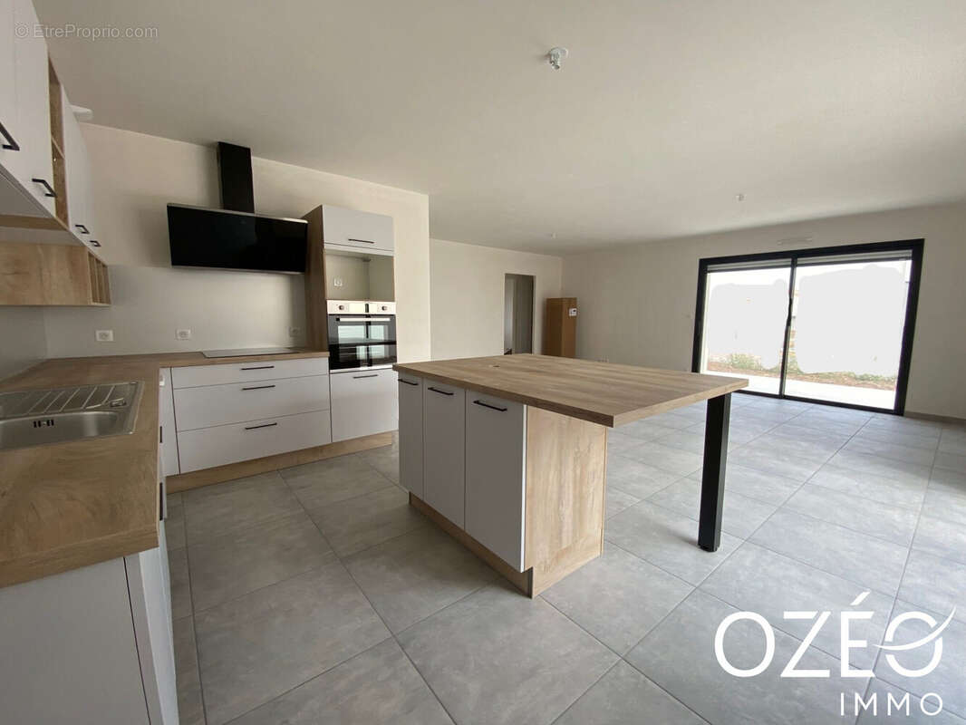 Appartement à CANDE