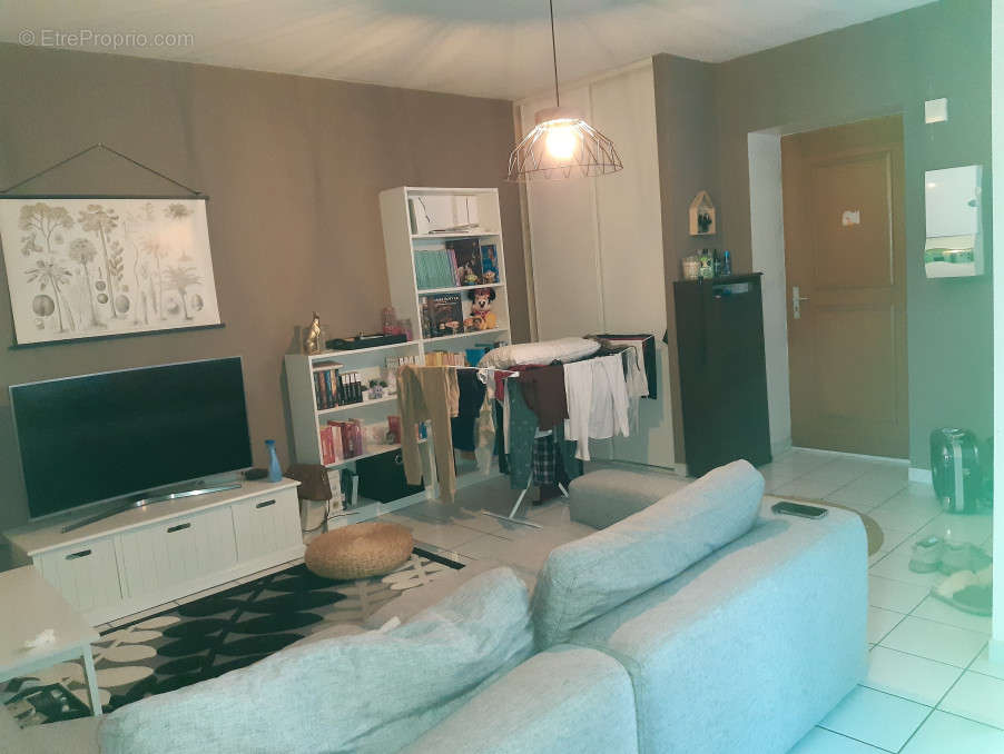 Appartement à DUNIERES