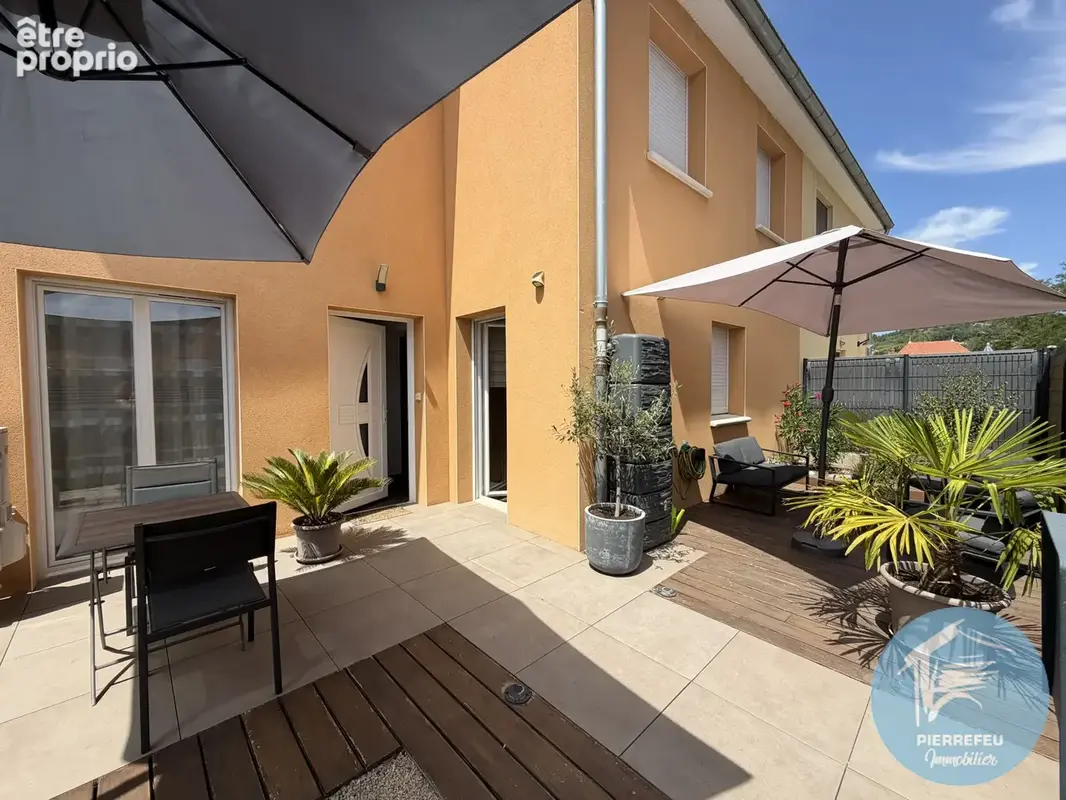 Photo Maison à Oingt au prix de 335 000€