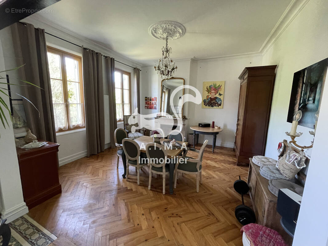 Maison à BELIN-BELIET