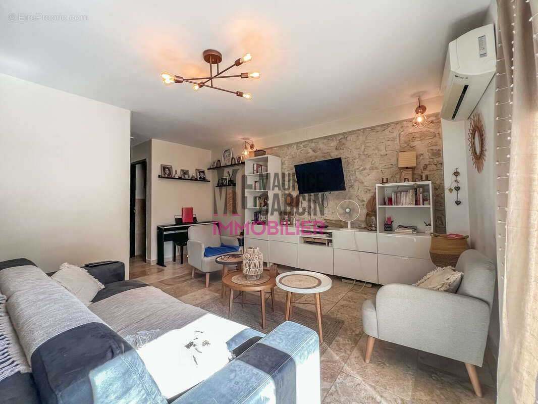 Maison 128 m² à Saint-Didier  - photo 3