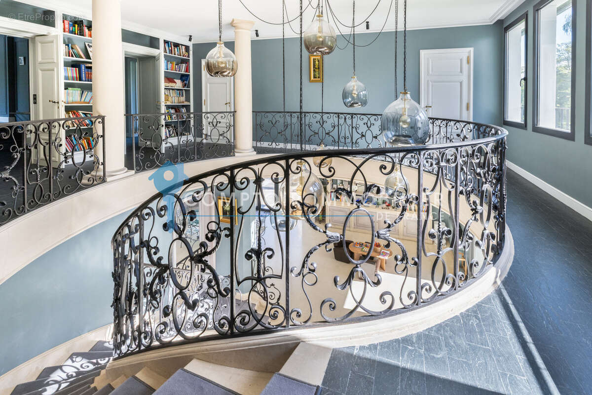 A vendre Dpt Eure (27) proche Pacy sur Eure magnifique Propriété de 1032 m2 habitables sur un parc de 13 ha - photo 18