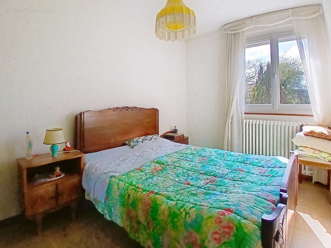 Maison à GRAND-CHARMONT