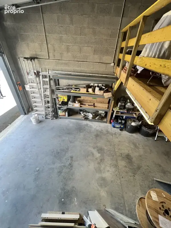 La baule   les lavatères   garage / stockage de 41,70 m2 + mezzanine de 21,88 m2 - photo 4