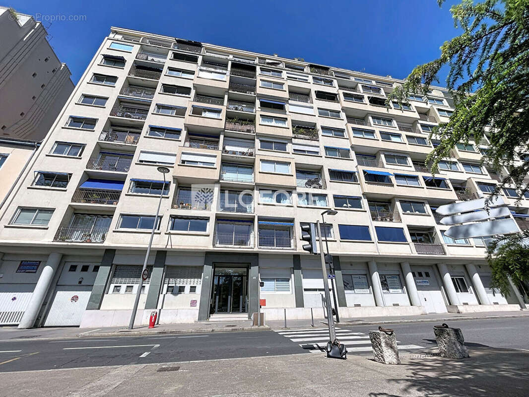 Appartement à CALUIRE-ET-CUIRE