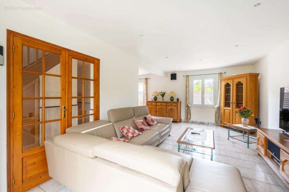 Maison à BALAGNY-SUR-THERAIN