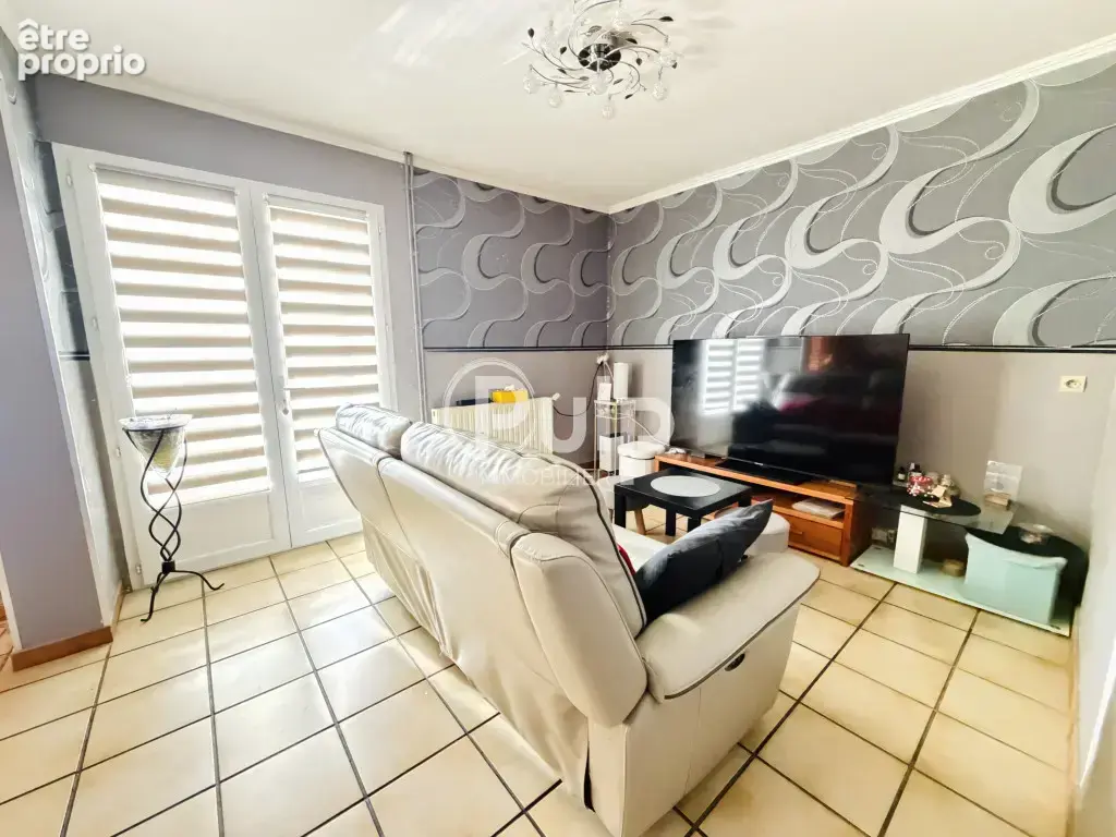 Rareté sur Beaumont — Maison familiale avec jardin, garage et véranda ! - photo 1