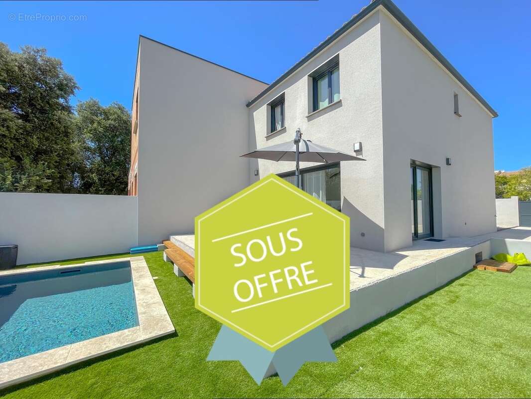 Maison à SAINT-BRES