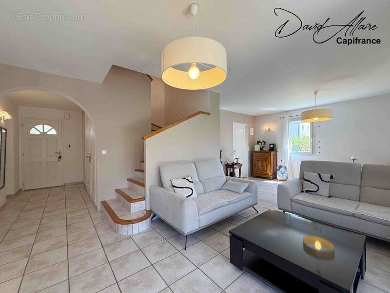 Maison à LA BATIE-NEUVE