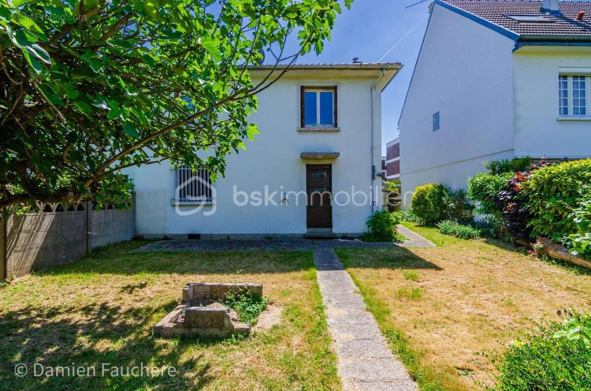 Maison à VILLEJUIF