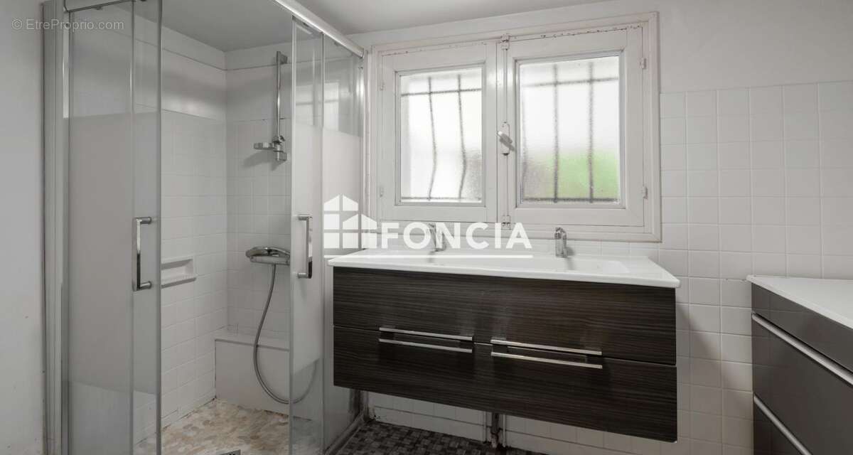 Maison 5 pièces à étage - photo 8