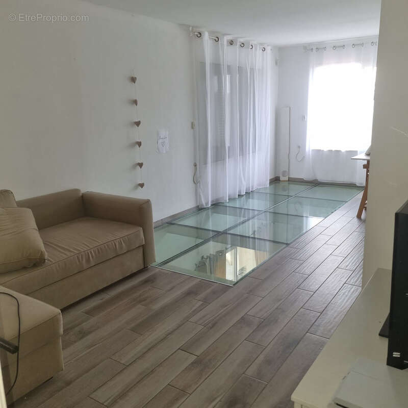 NOUVEAUTE : sur la commune de VILLE SOUS ANJOU, belle maison moderne, piscine, parcelle de terrain 1200m2 - photo 11