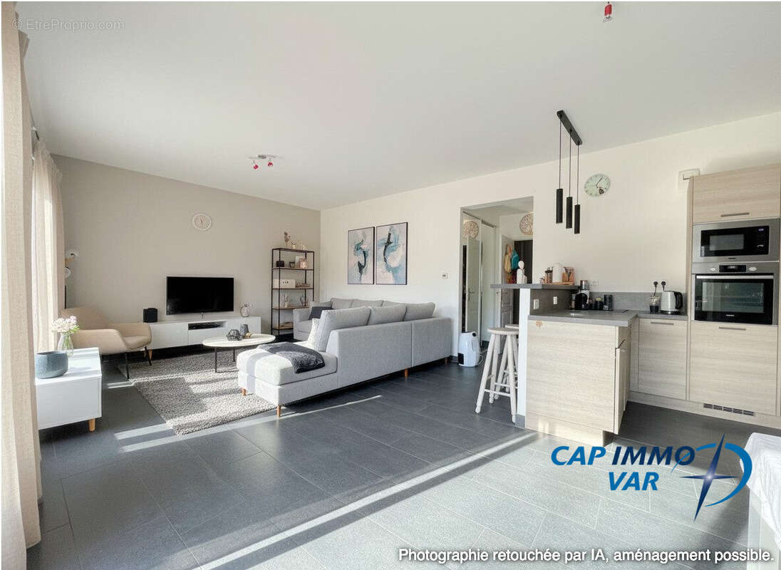 Appartement à SAINT-CYR-SUR-MER