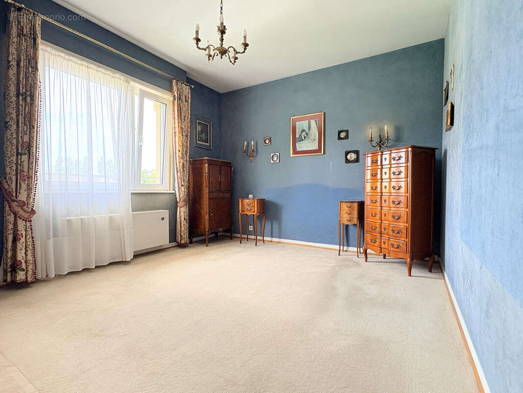 Appartement 5 pièces de 100 m2 - photo 9