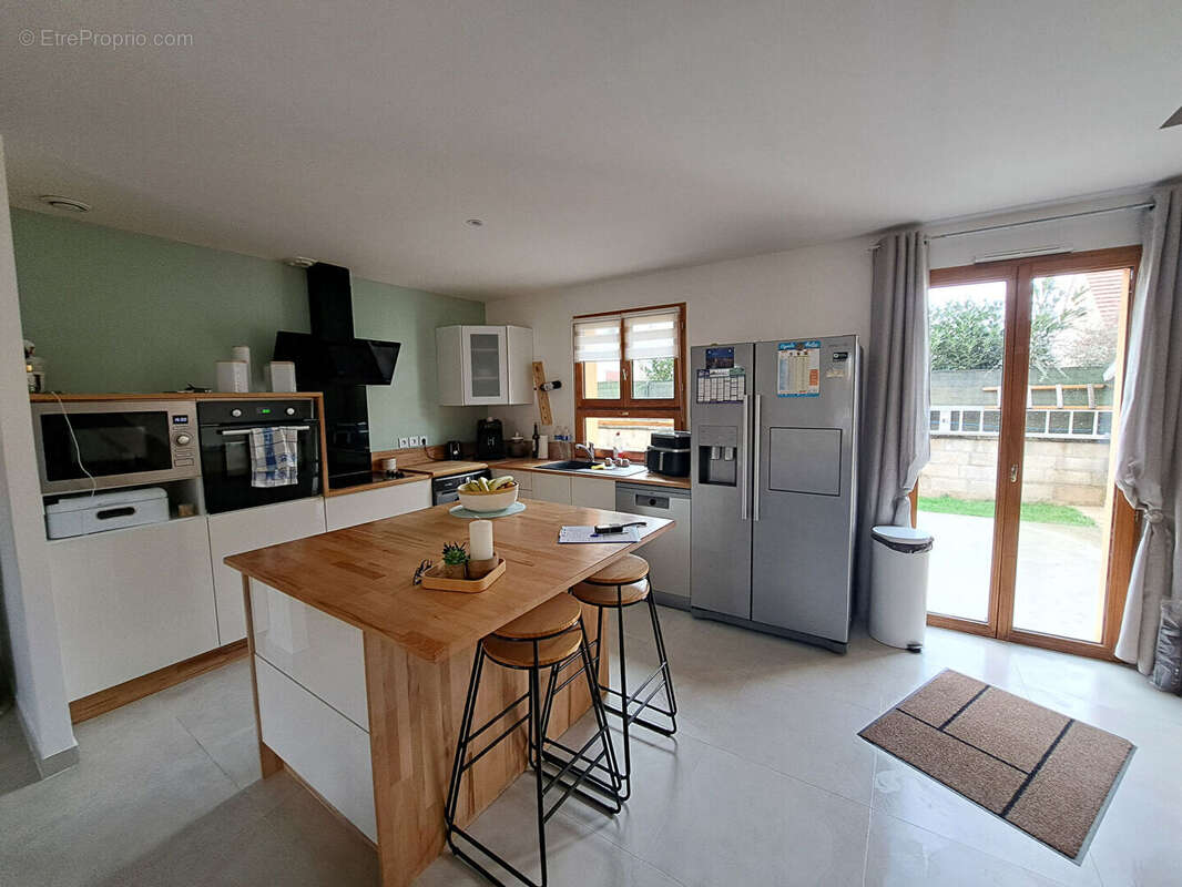 Maison à NEUILLY-EN-THELLE