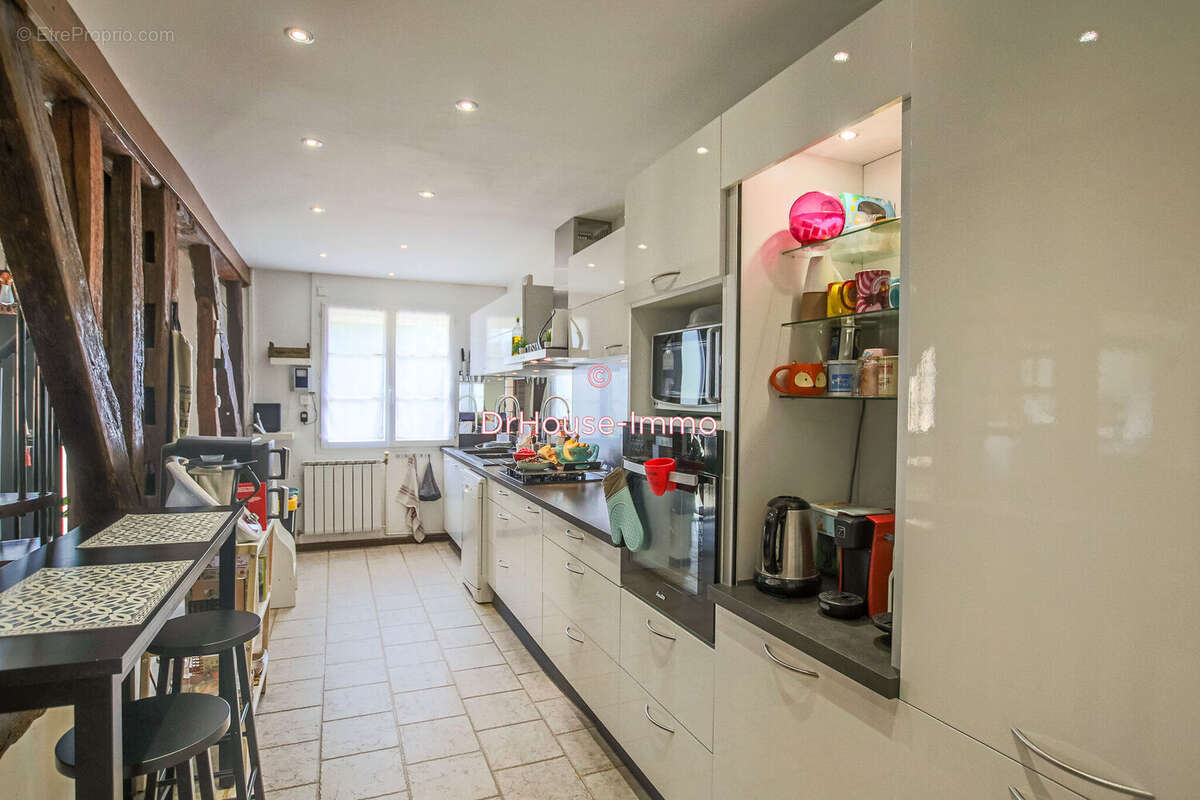 Maison à COURVILLE-SUR-EURE