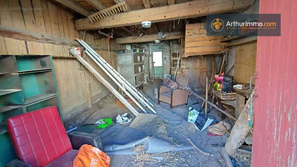 Maison à L&#039;AIGUILLON