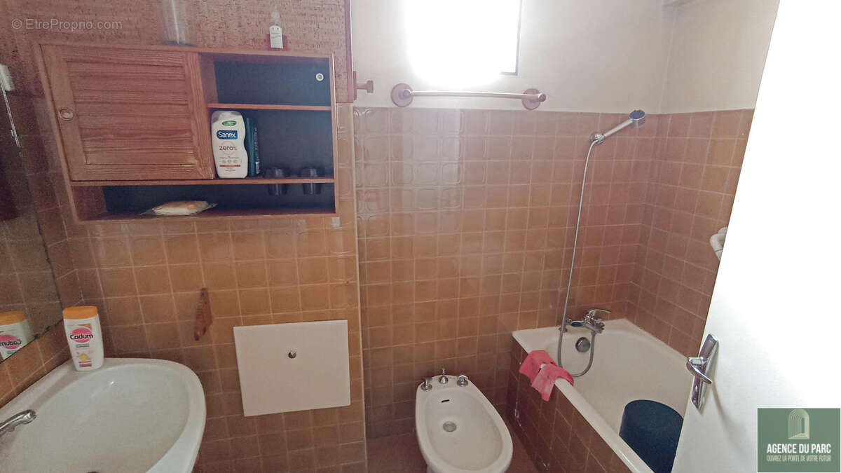 Appartement à VILLE-D'AVRAY