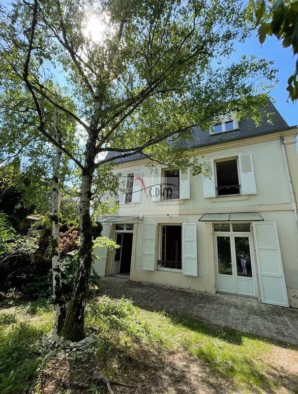 Maison à DAMMARIE-LES-LYS