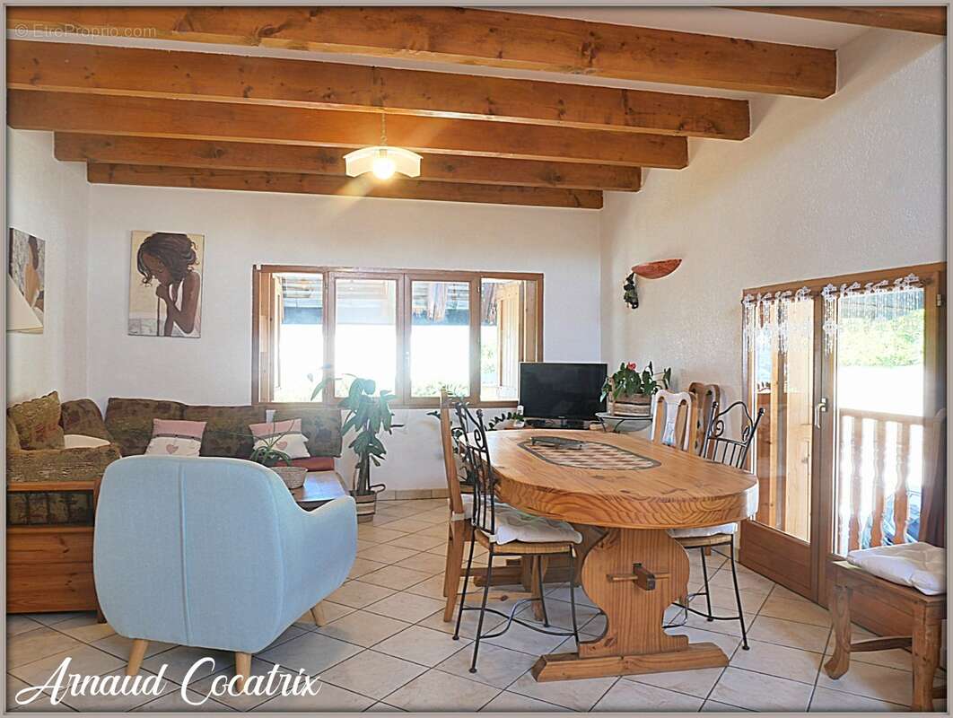NONGLARD appartement T5_143 m² au sol - photo 6