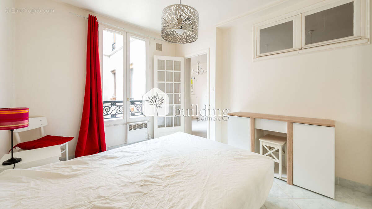 Sacré-Coeur Paris 18ème - Appartement 2 pièces 35 m² habitables - photo 16