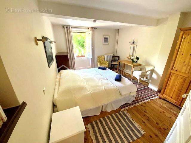 Maison à DURBAN-SUR-ARIZE